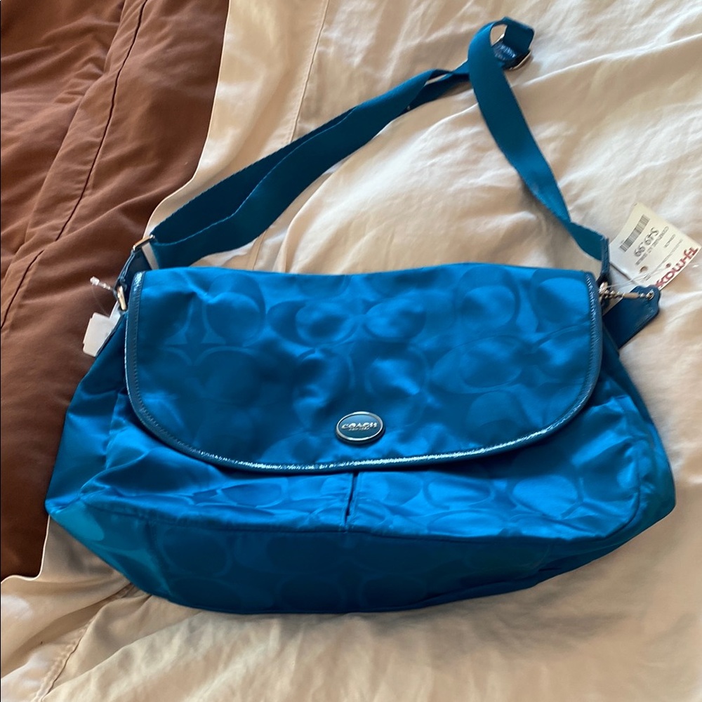 Coach Blue Stylish Shoulder Bag with Adjustable Strap brand new